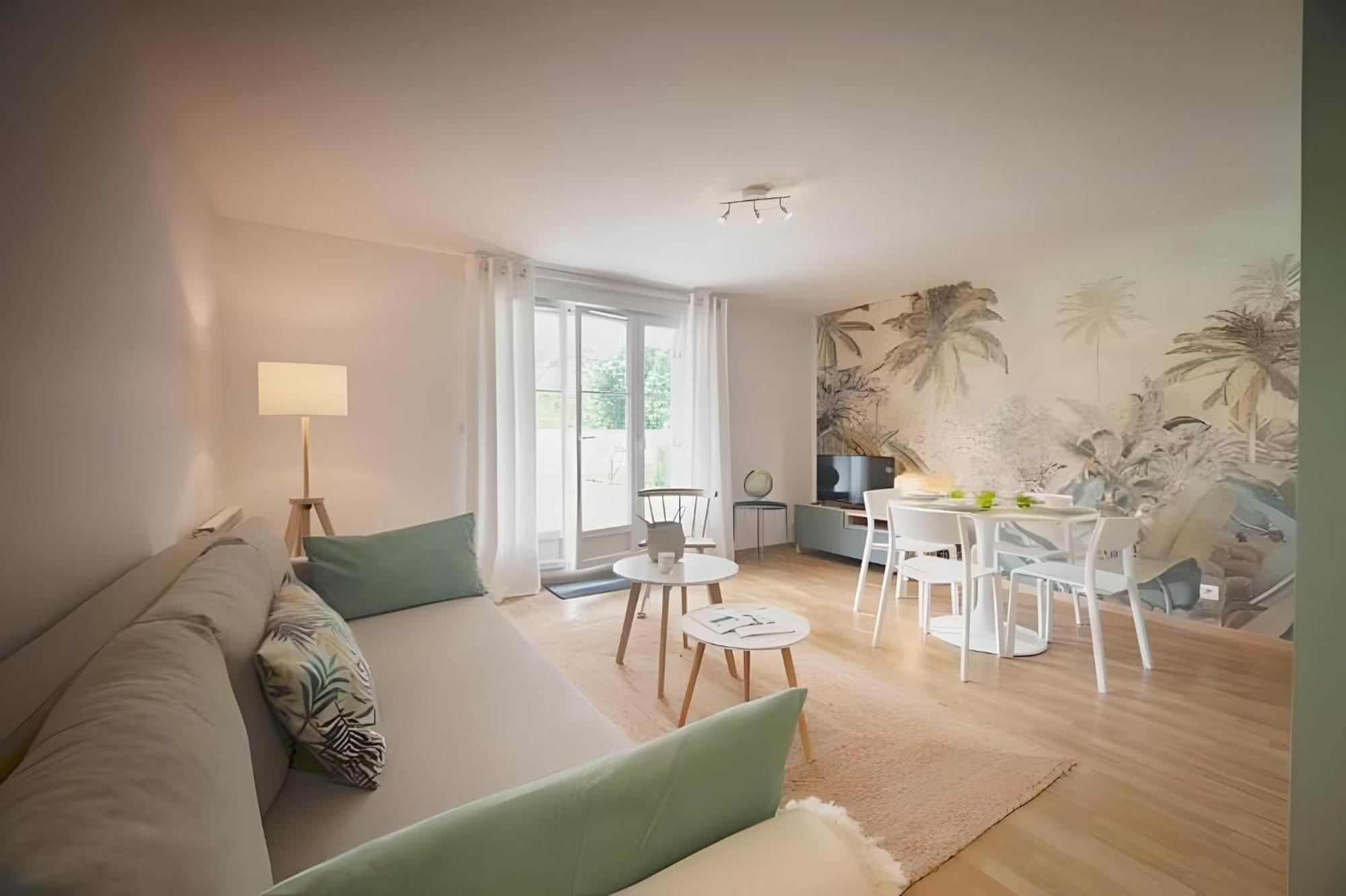 Le Prieure Apartment Dinard Exterior photo